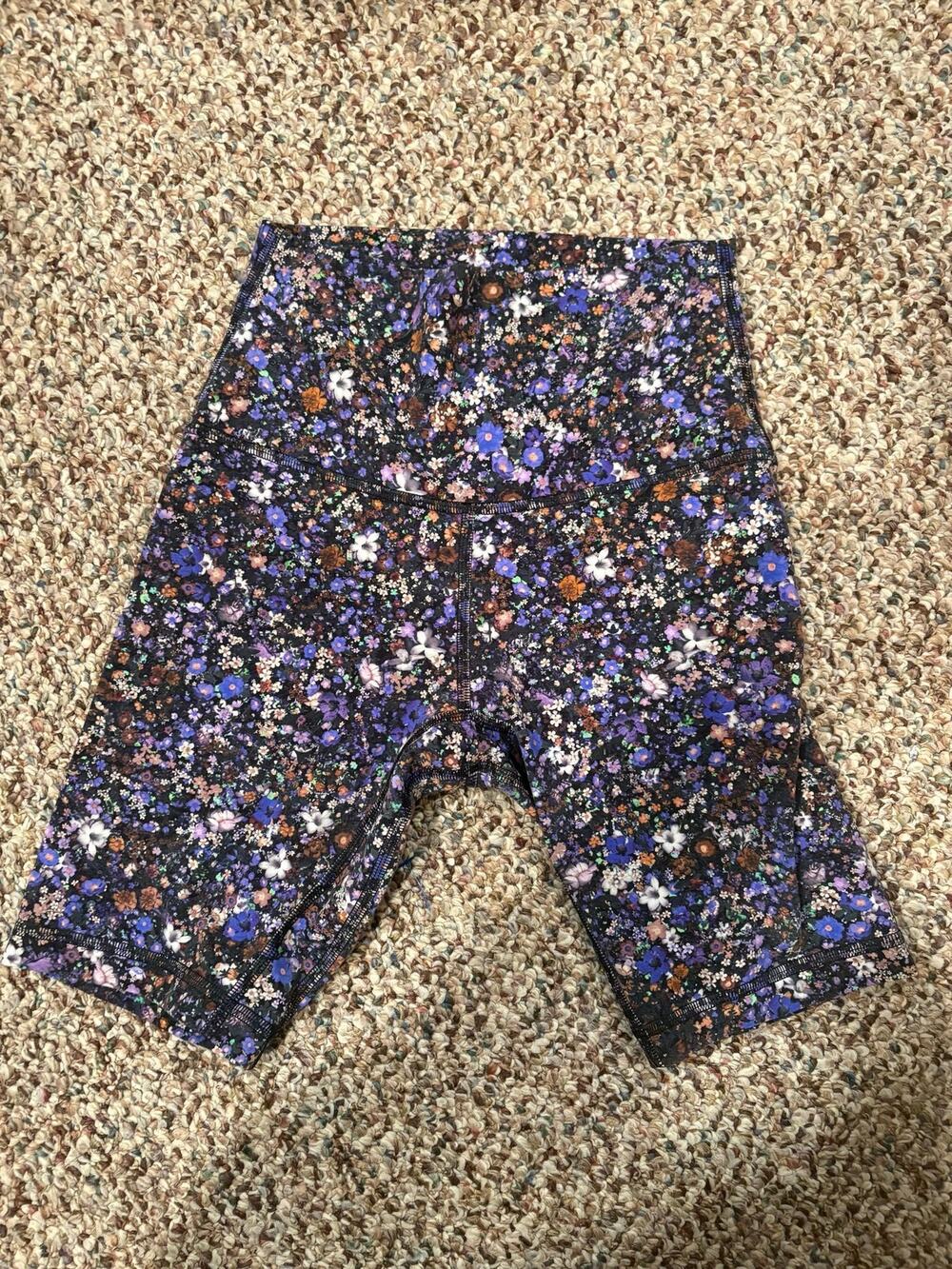 LULULEMON Floral Align Biker